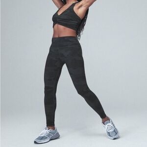 ALO Yoga High-Waist Camo Vapor Legging